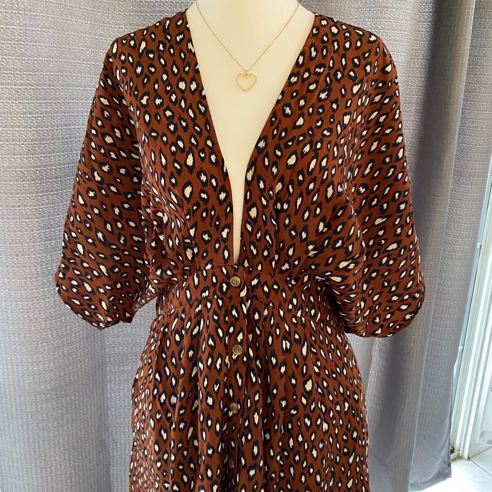 NWT Animal Print Midi Deep V Neck Vacation Beach Women Dress - Picture 5 of 7